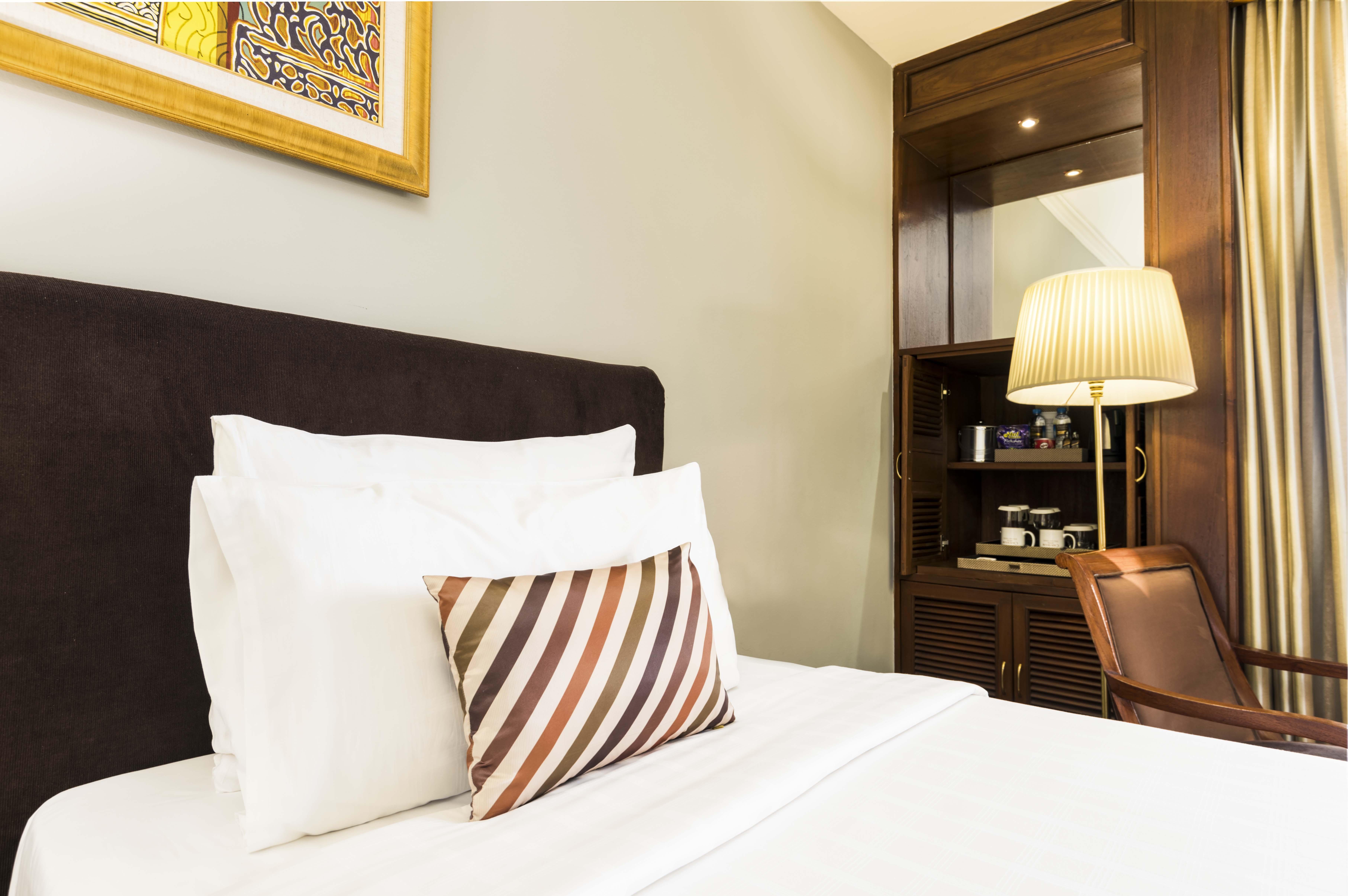 Chatrium Hotel Royal Lake Yangon Eksteriør bilde
