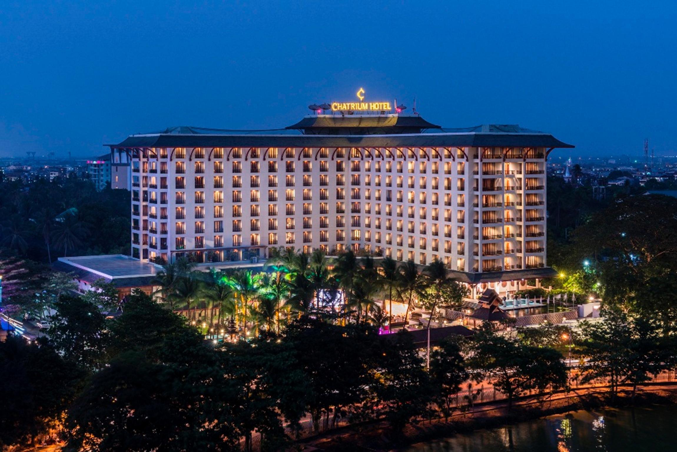 Chatrium Hotel Royal Lake Yangon Eksteriør bilde