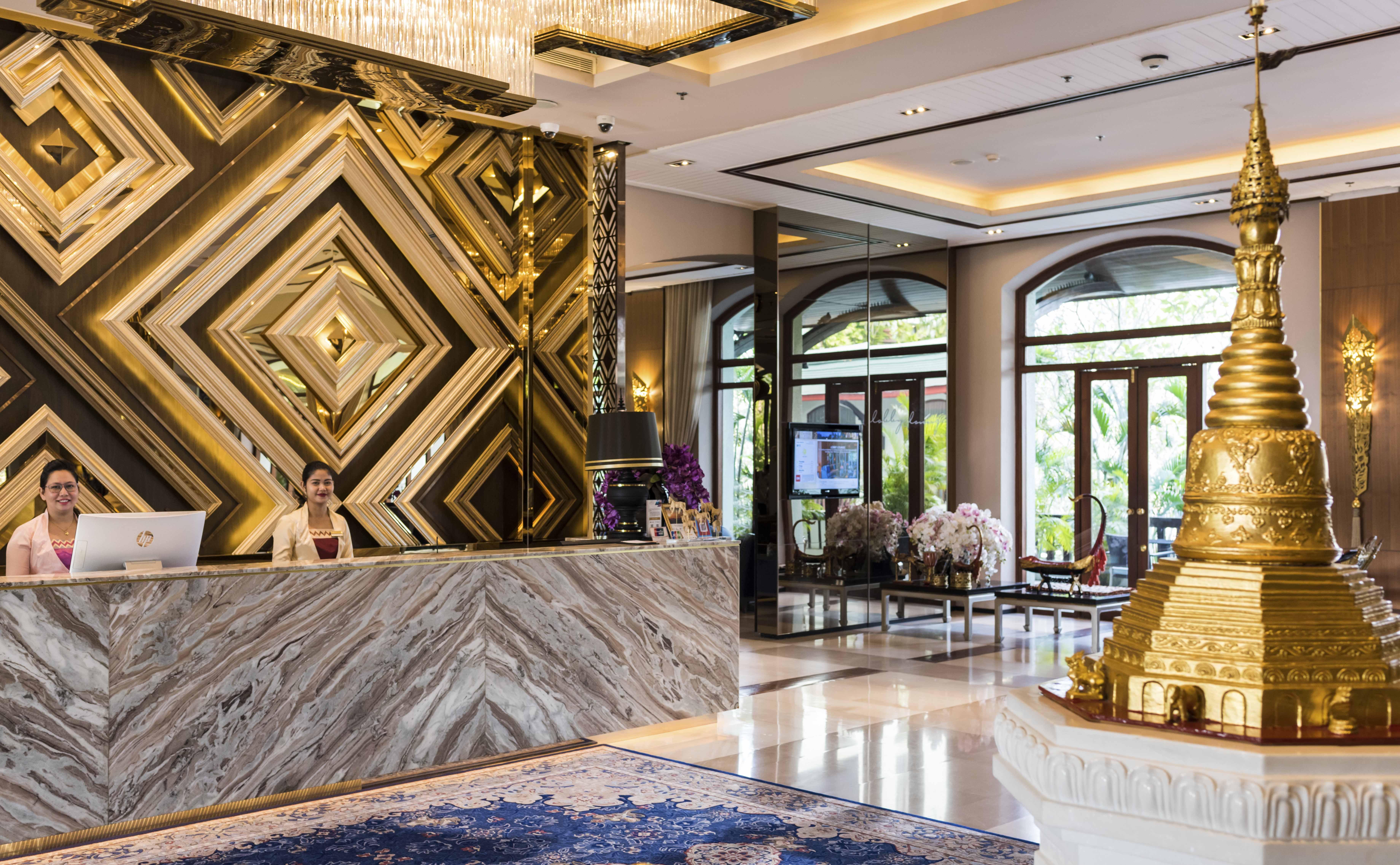 Chatrium Hotel Royal Lake Yangon Eksteriør bilde