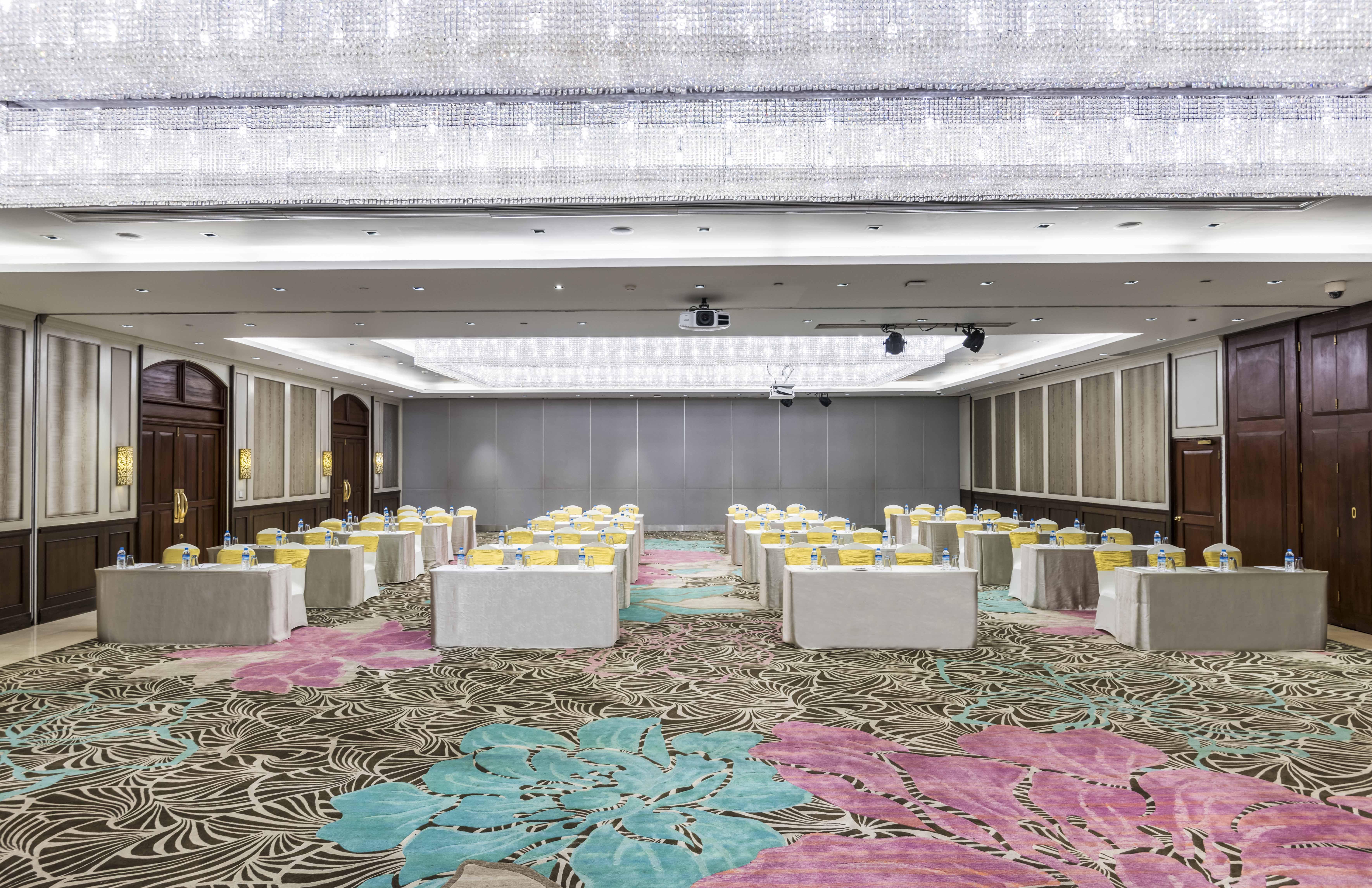 Chatrium Hotel Royal Lake Yangon Eksteriør bilde