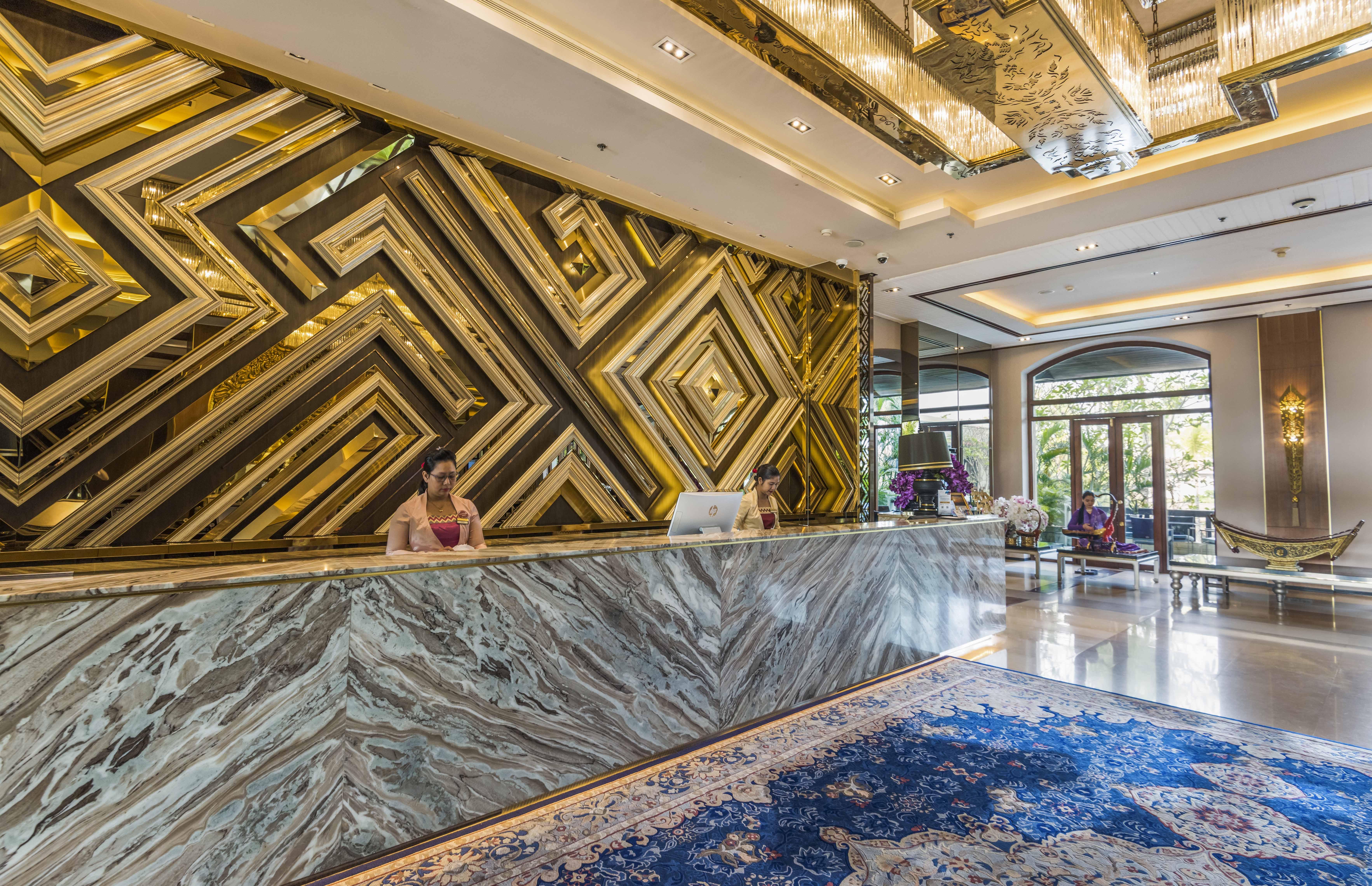 Chatrium Hotel Royal Lake Yangon Eksteriør bilde