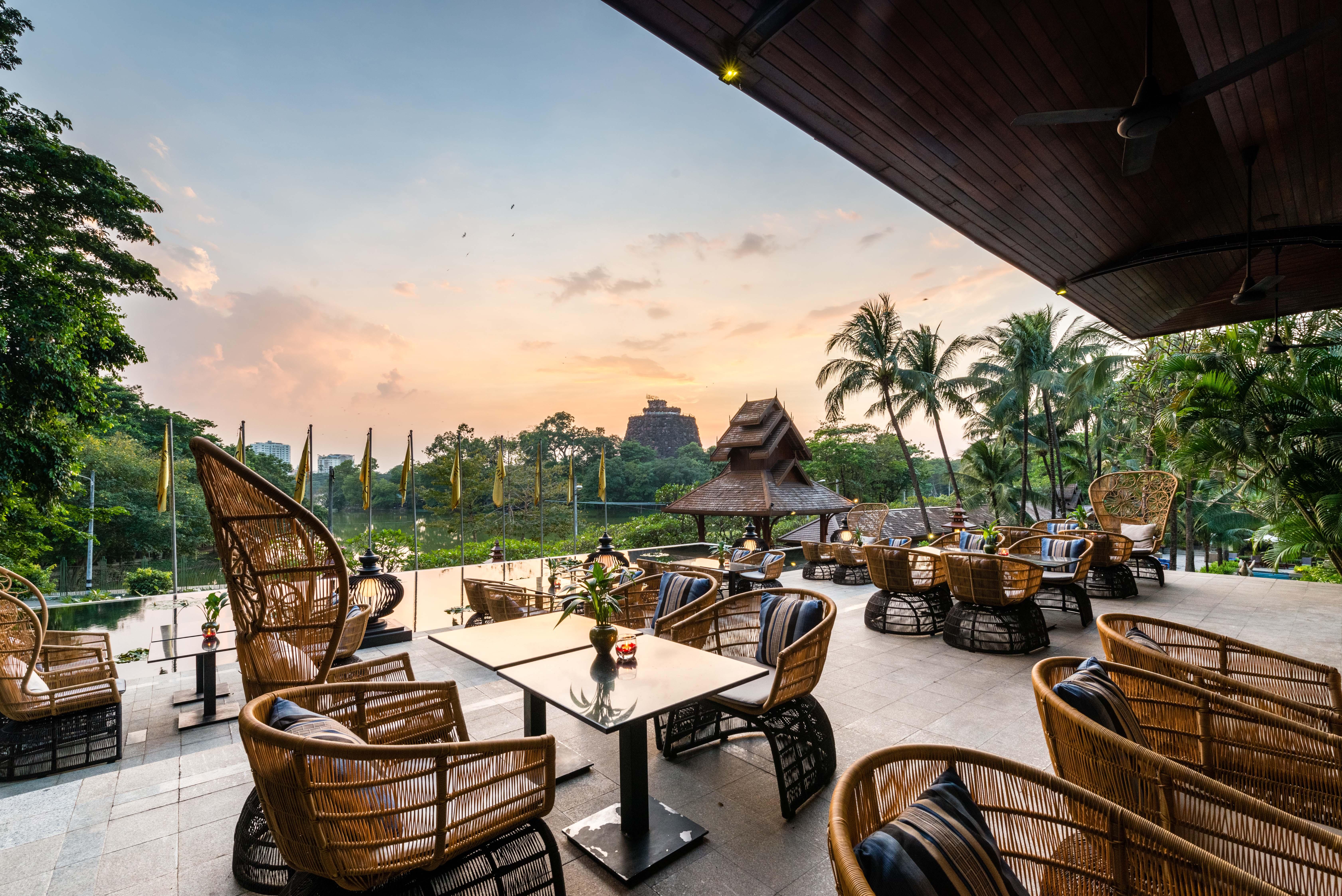 Chatrium Hotel Royal Lake Yangon Eksteriør bilde
